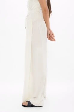 Ankara PYRATEX® Palazzo Jogger | Powder -Women Clothing Store 1 people ankara esb palazzo jogger powder 30625439645809