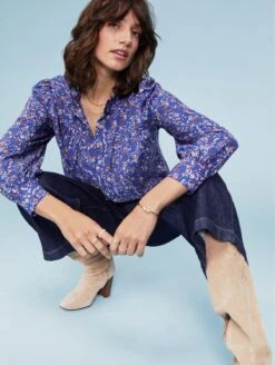 Alia LENZING™ ECOVERO™ Blouse | Blue Vine Floral