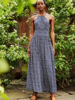 Sarai LENZING™ ECOVERO™ Dress | Indigo