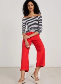 Daniella LENZING™ ECOVERO™ Top | Soft White & Classic Navy 11 Daniella LENZING™ ECOVERO™ Top | Soft White & Classic Navy -Women Clothing Store baukjen daniella top with lenzing ecovero 30711218929777