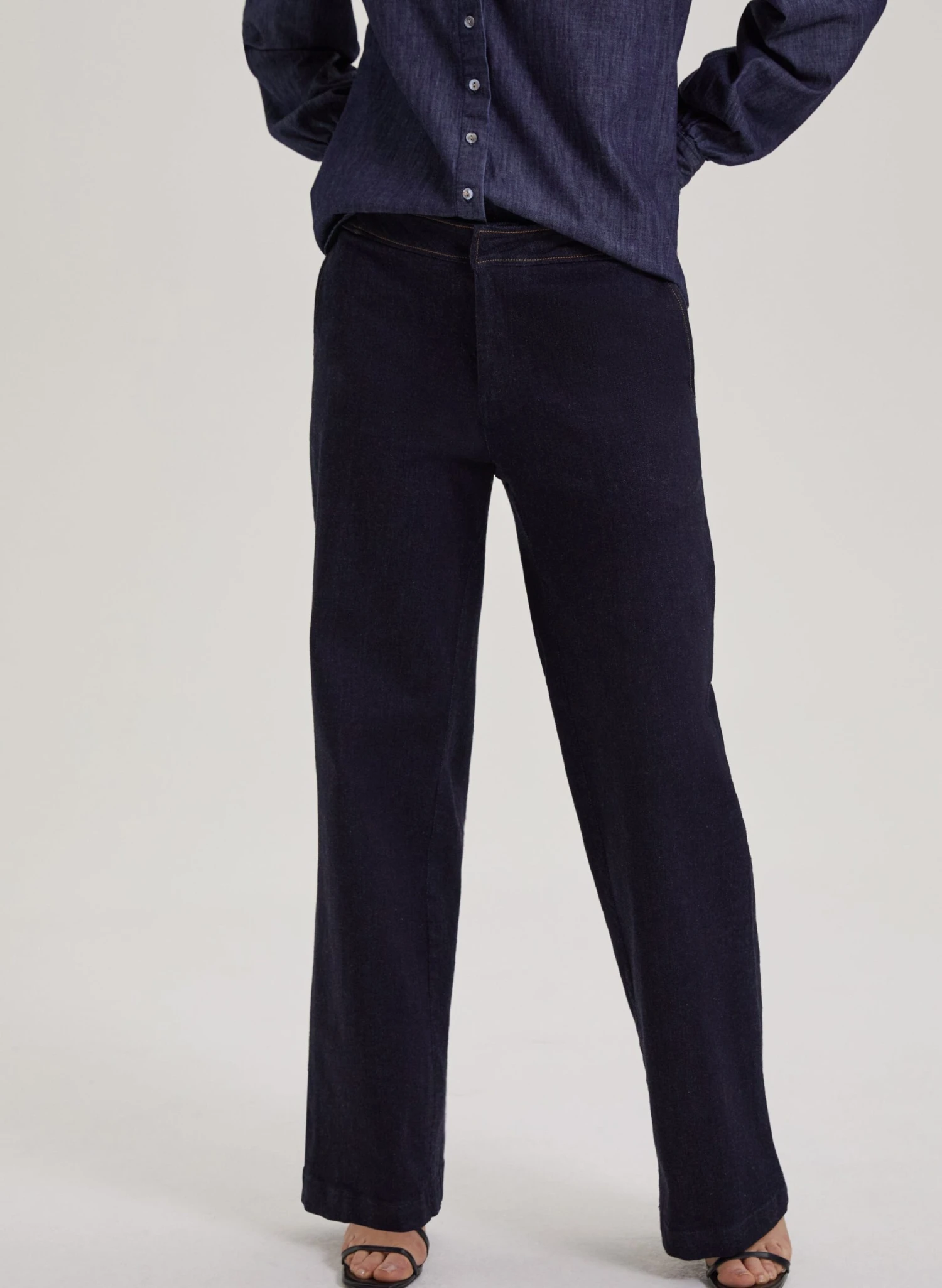 Margot Organic Cotton Wide Leg Jeans | Dark Denim 6 Margot Organic Cotton Wide Leg Jeans | Dark Denim - Image 4