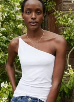 Niecy LENZING™ ECOVERO™ Top | Pure White 7 Niecy LENZING™ ECOVERO™ Top | Pure White -Women Clothing Store baukjen niecy top with lenzing ecovero 30722500788337