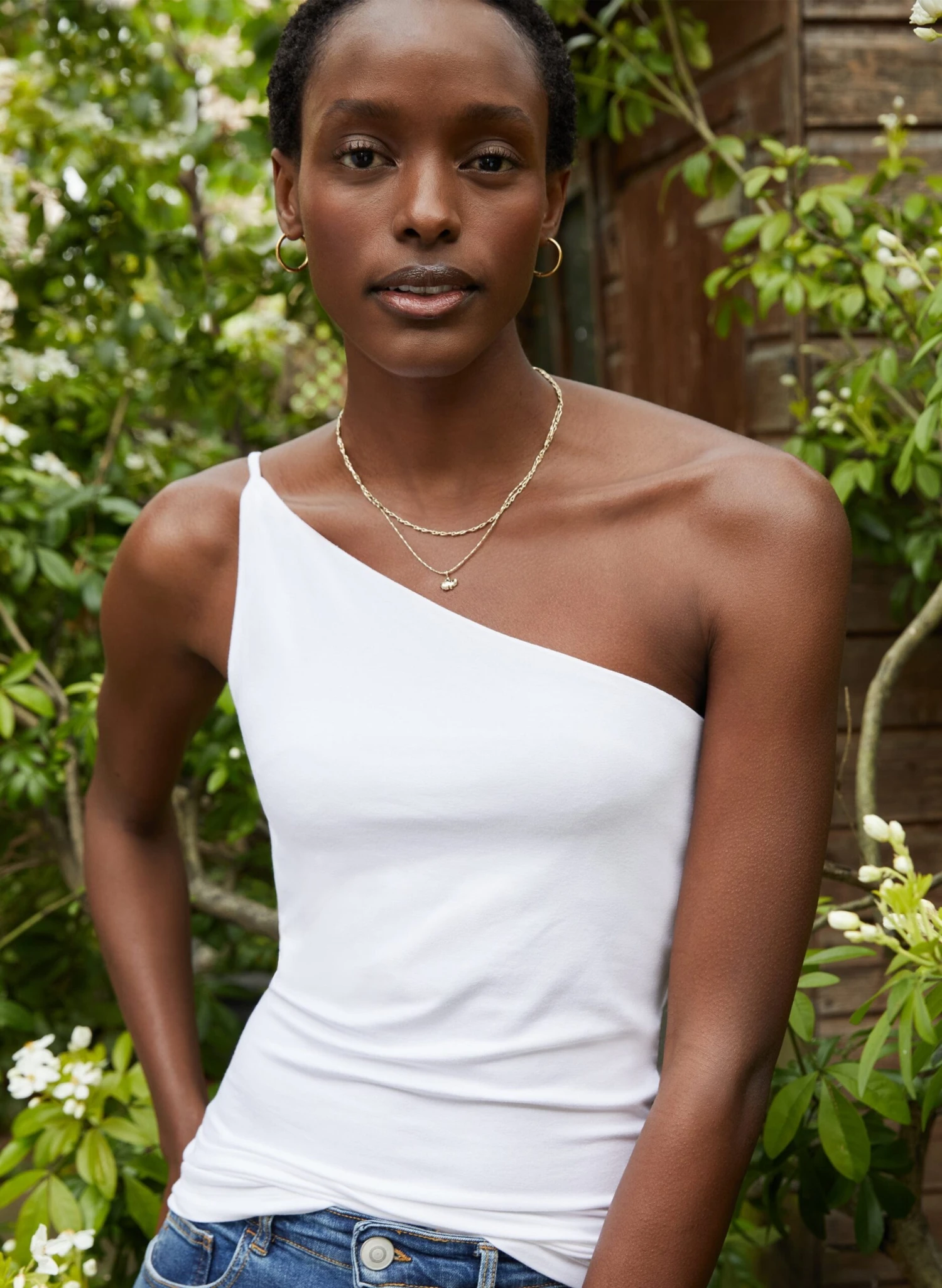 Niecy LENZING™ ECOVERO™ Top | Pure White 4 Niecy LENZING™ ECOVERO™ Top | Pure White - Image 2