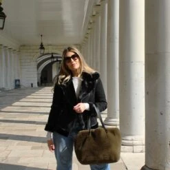 Weekend Claudette Recycled Vegan Fur Tote Bag | Multiple Colours 8 Weekend Claudette Recycled Vegan Fur Tote Bag | Multiple Colours -Women Clothing Store issy london weekend claudette recycled faux fur bag leopard 30246533496945