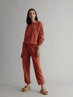 Komodo Evie Organic Cotton Joggers | Clay
