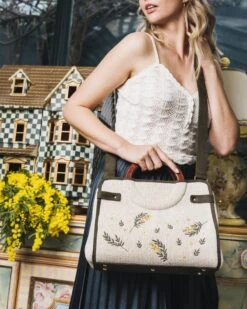 Flora Organic Cotton Vegan Knitted Tank | Ecru 11 Flora Organic Cotton Vegan Knitted Tank | Ecru -Women Clothing Store minuit sur terre flore ecru 30645654421617