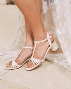 Topaz Vegan Heeled Sandals | Ecru -Women Clothing Store minuit sur terre topaze ecru 30574312849521