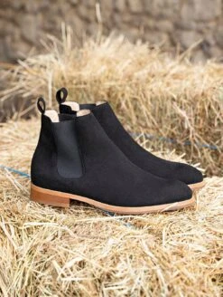 Taiga Vegan Suede Chelsea Boots | Black