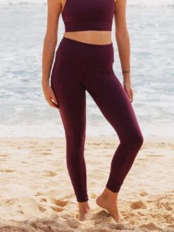 Hustle 7/8 Recycled Nylon Leggings | Mahogany