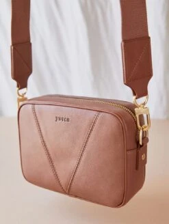 Apple Leather Crossbody Bag | Tan
